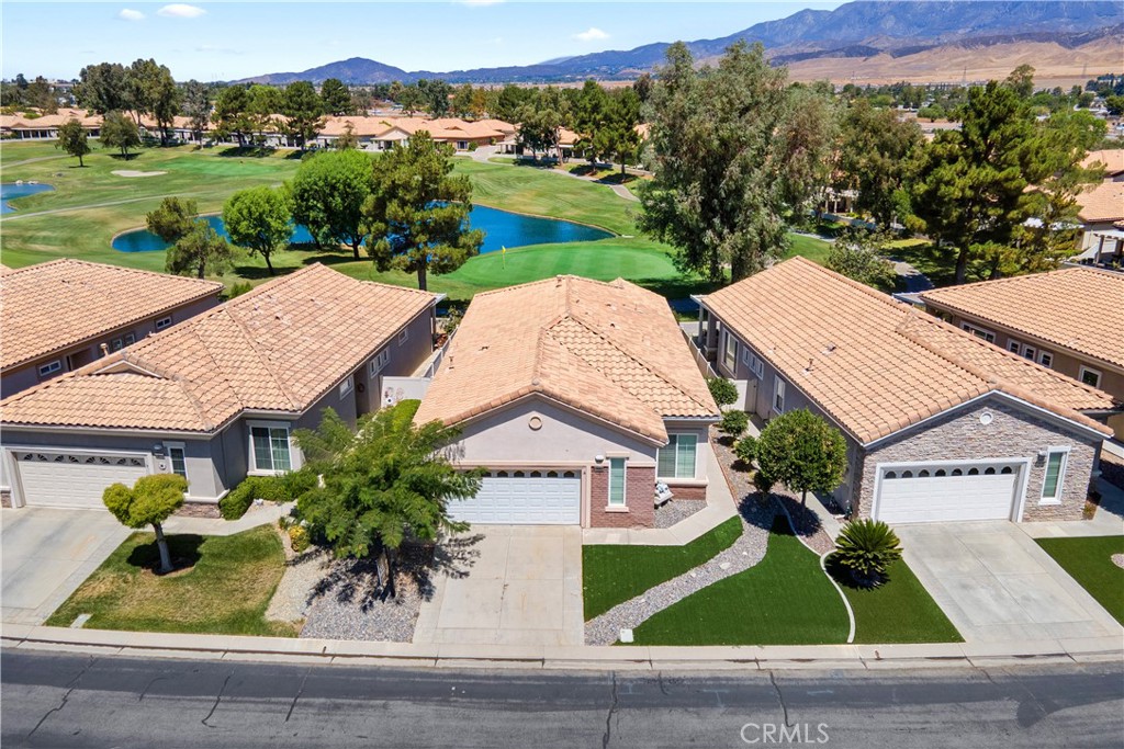4860 Rolling Hills Property Photo 2