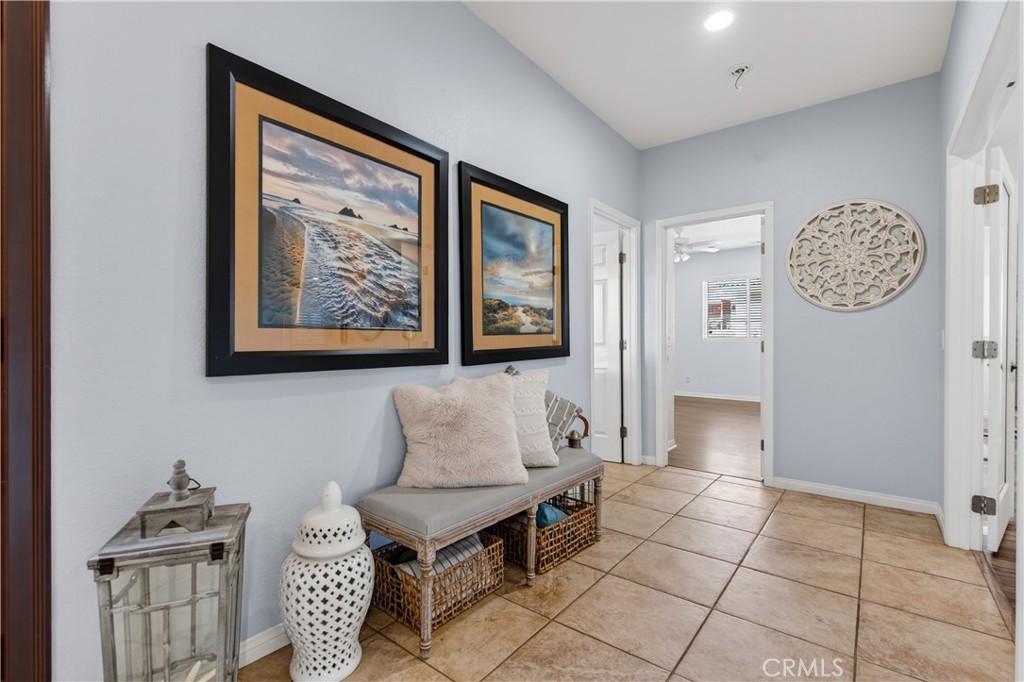18626 Mariposa Property Photo 16