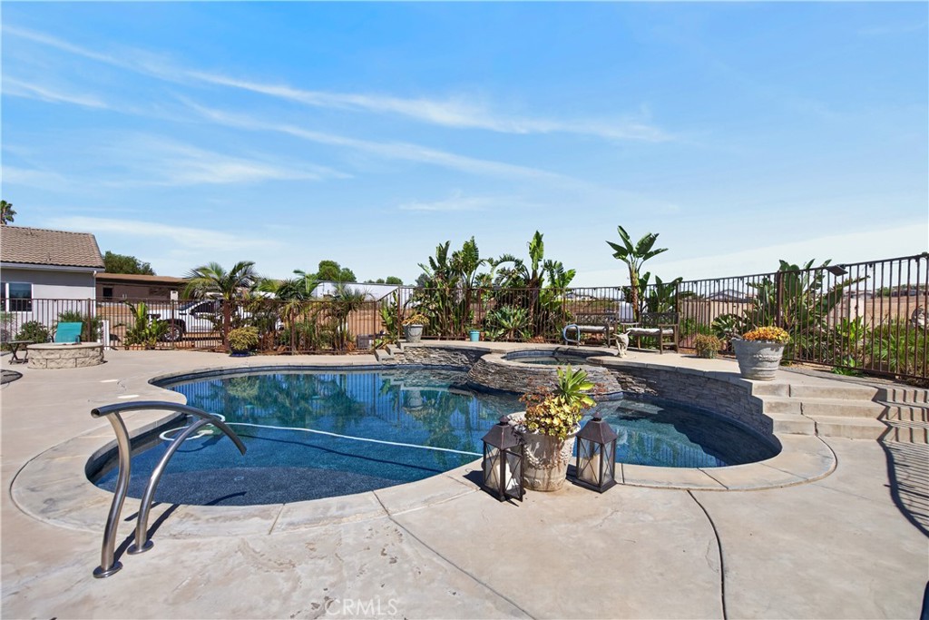 18626 Mariposa Property Photo 35