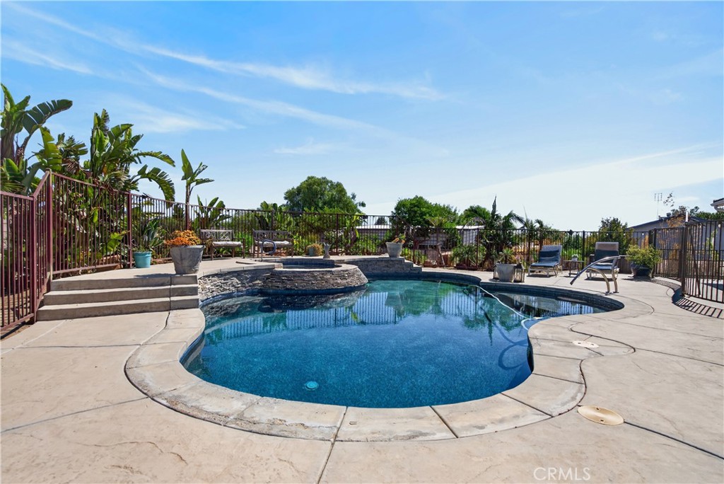 18626 Mariposa Property Photo 37