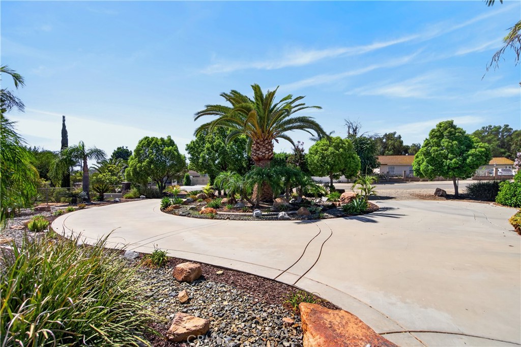 18626 Mariposa Property Photo 57