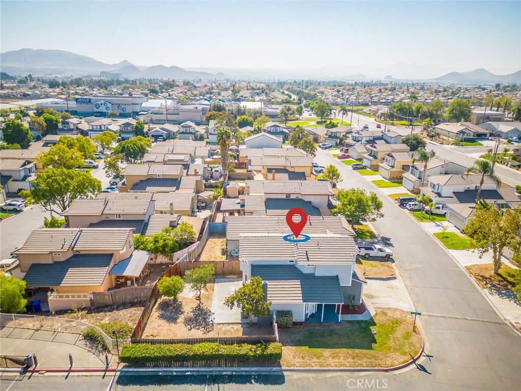 827 S Tamarisk Avenue Property Photo 37