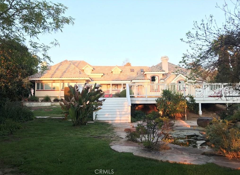31063 E Sunset Drive N Property Photo 3
