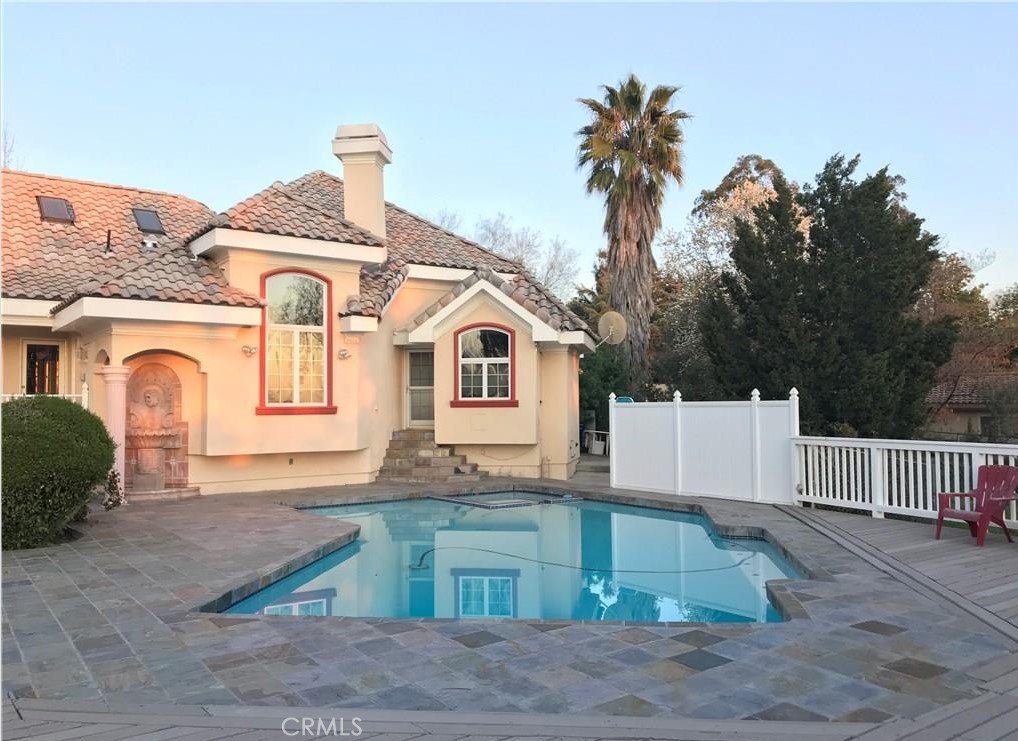 31063 E Sunset Drive N Property Photo 5
