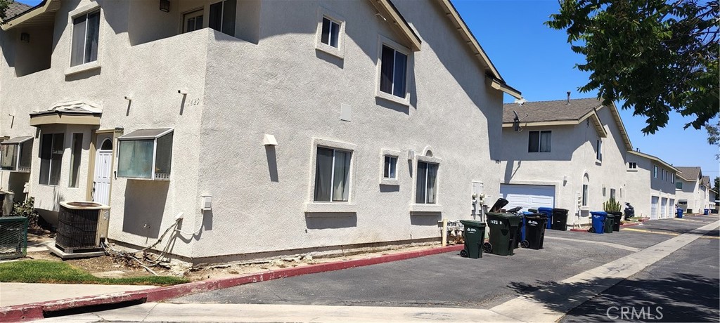 1425 S White B Property Photo 2