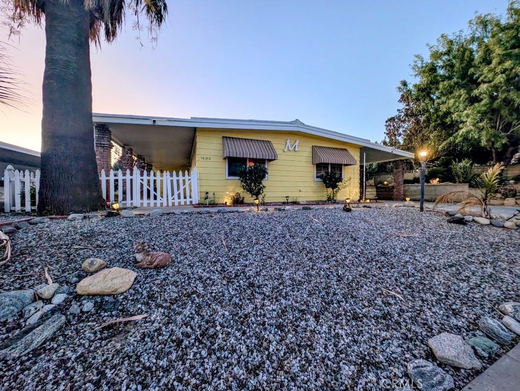10213 Overland Property Photo 2