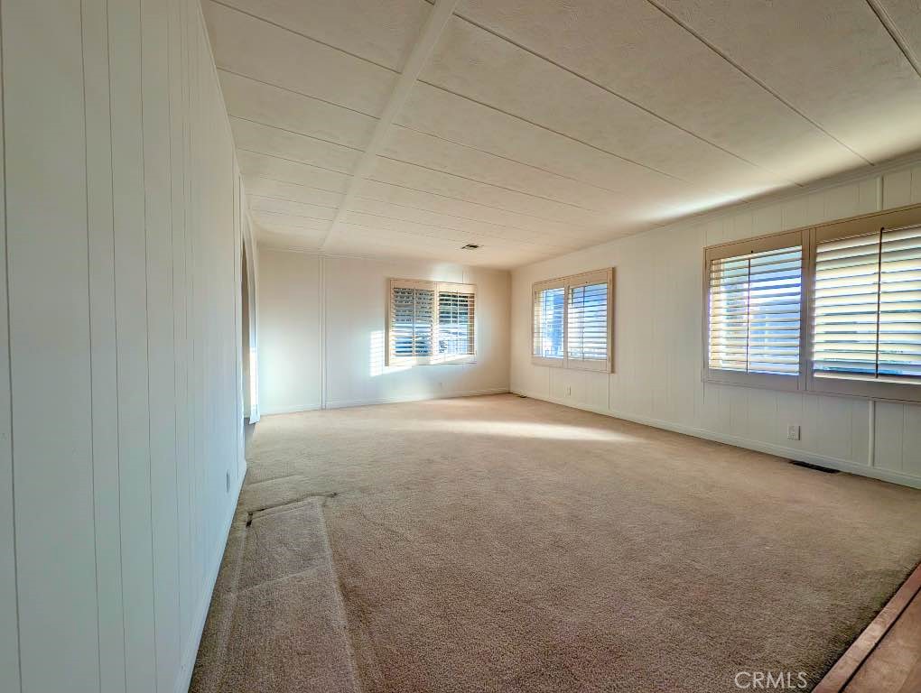 10213 Overland Property Photo 13