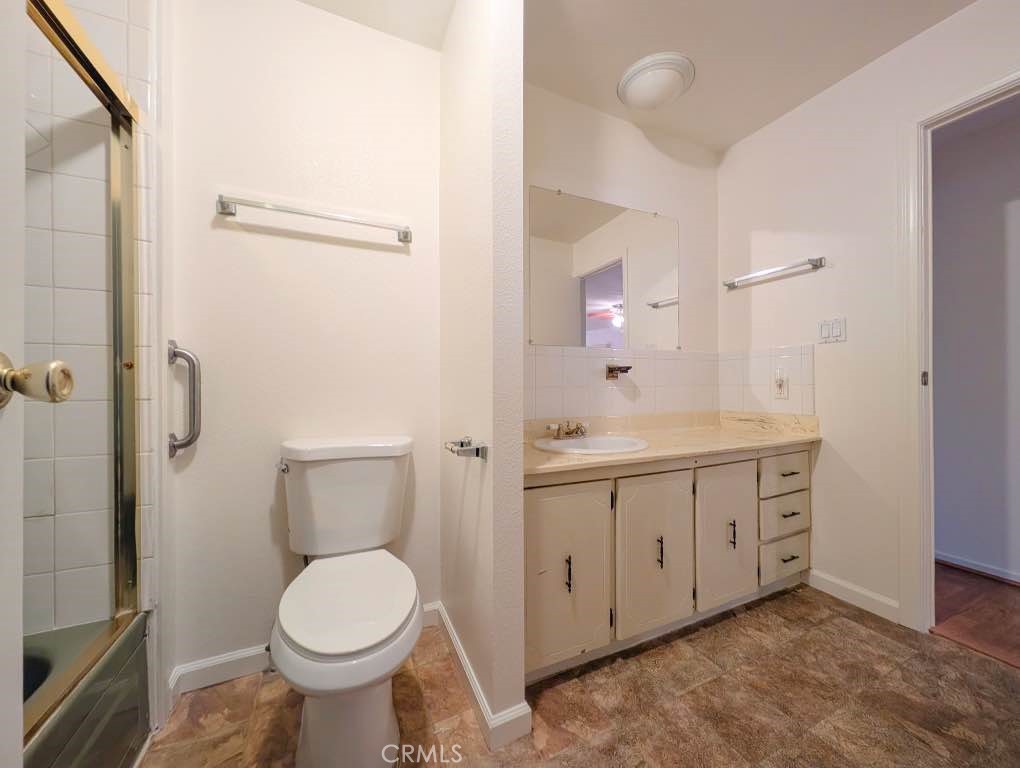 10213 Overland Property Photo 27