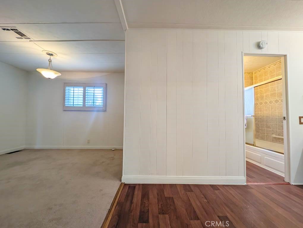 10213 Overland Property Photo 28