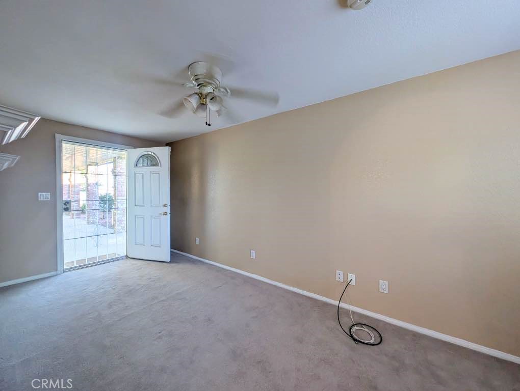 10213 Overland Property Photo 37