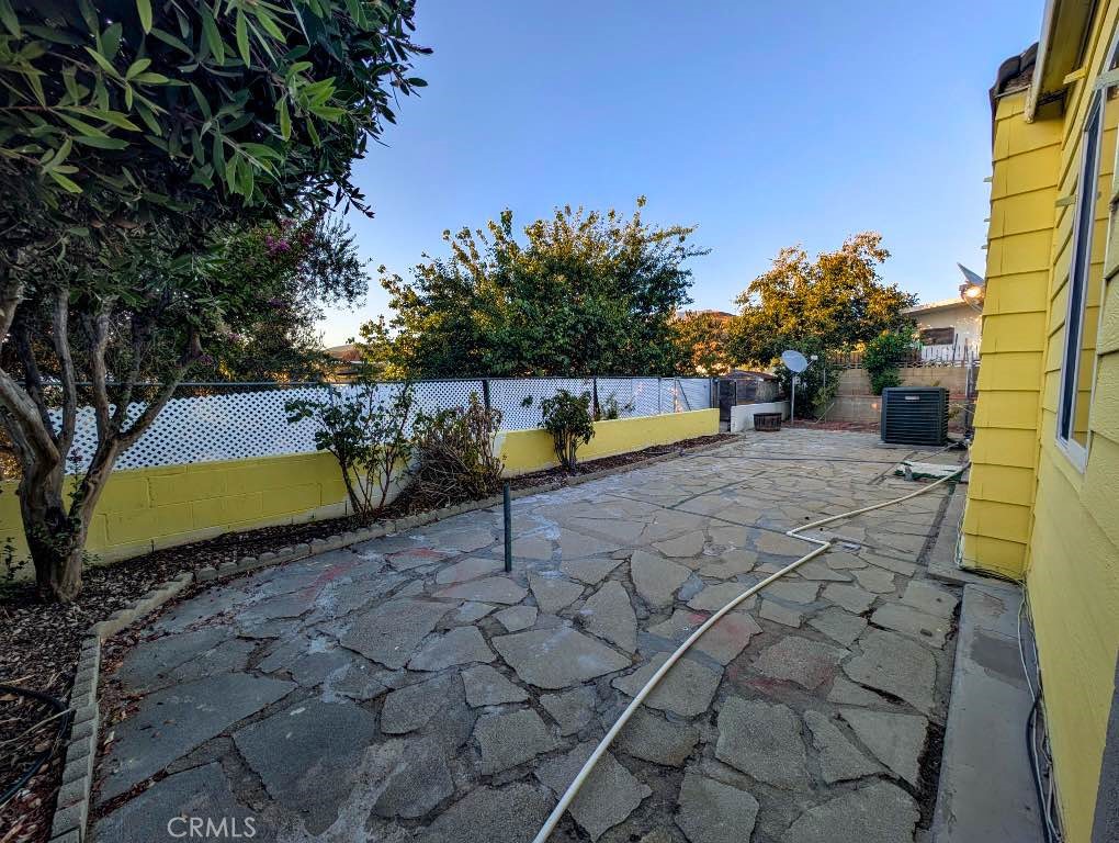 10213 Overland Property Photo 46