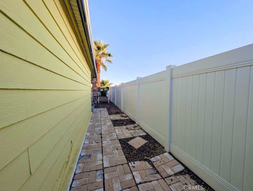10213 Overland Property Photo 47