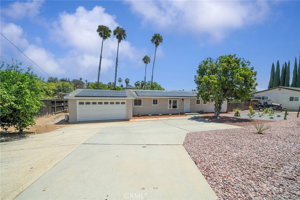 1651 Donalor Property Photo 1