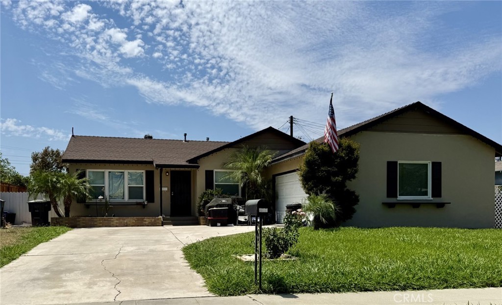 3946 Shelby Drive Property Photo 1