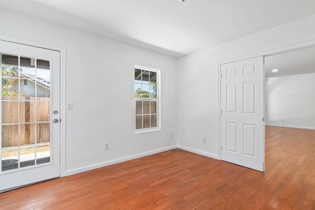 205 Waring Property Photo 4