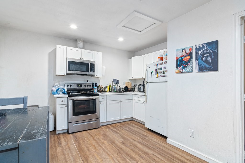 205 Waring Property Photo 23