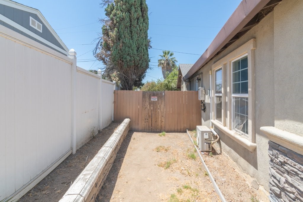 205 Waring Property Photo 26