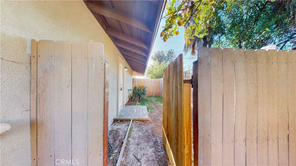 205 Waring Property Photo 35