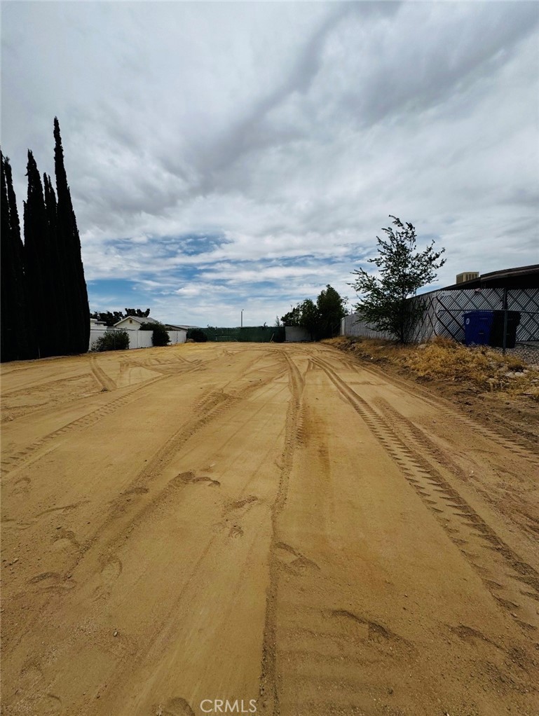 14005 Victoria Drive Property Photo 10