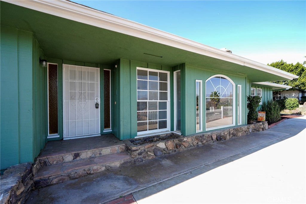 6304 Riley Property Photo 2