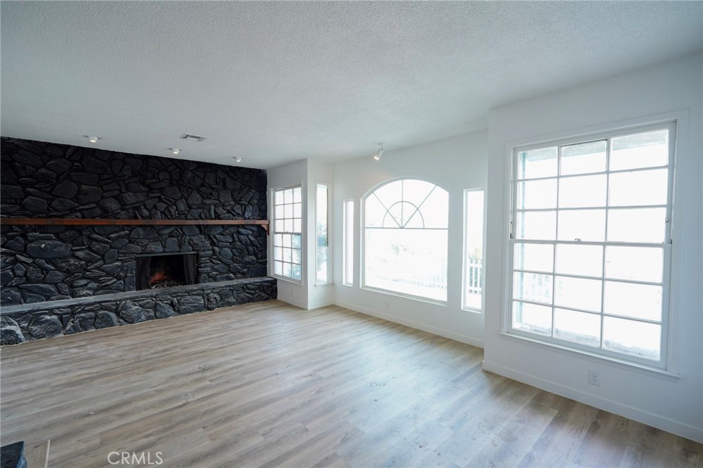 6304 Riley Property Photo 3