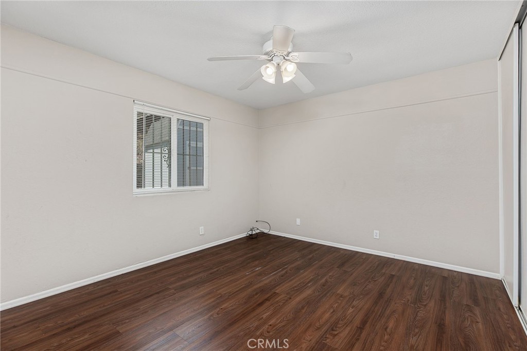 2132 Trafalgar Property Photo 25