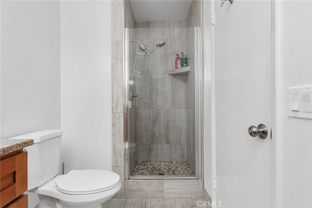 2132 Trafalgar Property Photo 31
