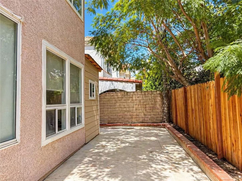 8043 Tuscany Property Photo 14