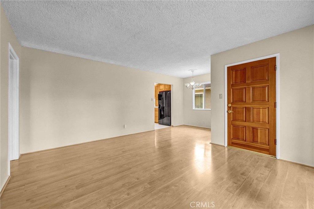 4818 Premiere Avenue Property Photo 8