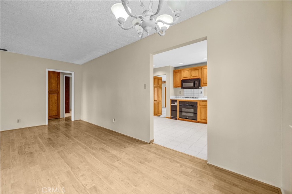 4818 Premiere Avenue Property Photo 12