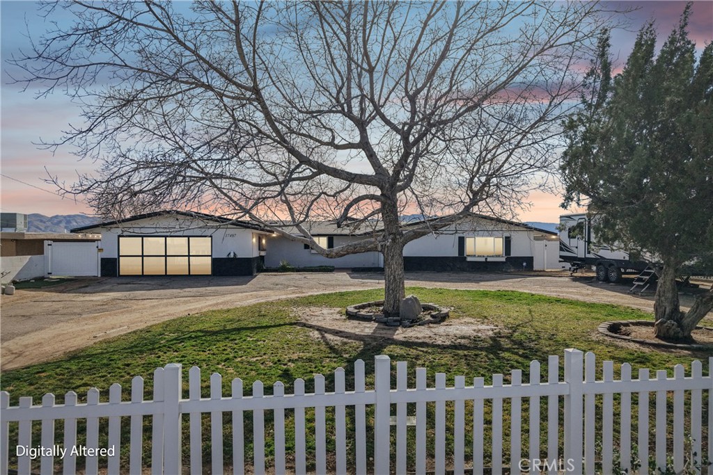 17487 Aspen Property Photo 5
