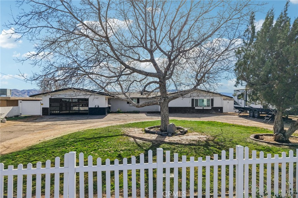 17487 Aspen Property Photo 8