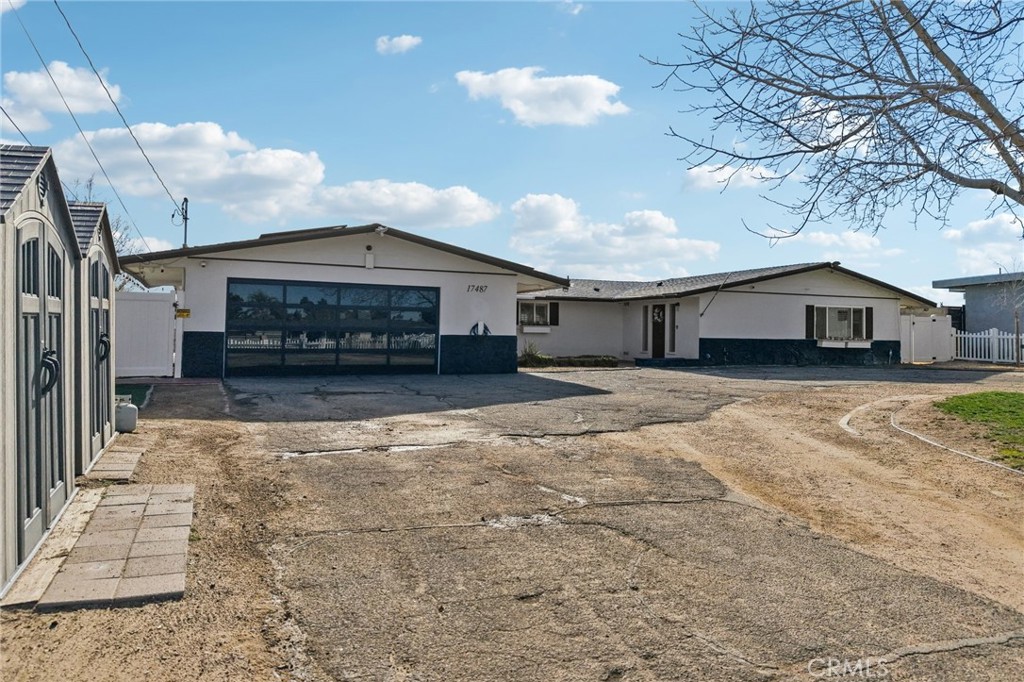 17487 Aspen Property Photo 10