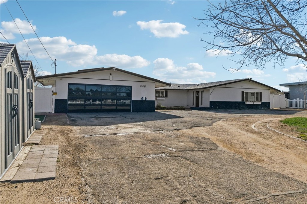17487 Aspen Property Photo 10