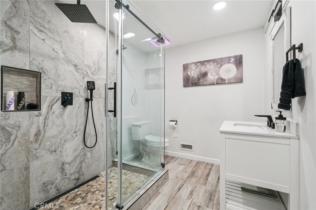 17487 Aspen Property Photo 44