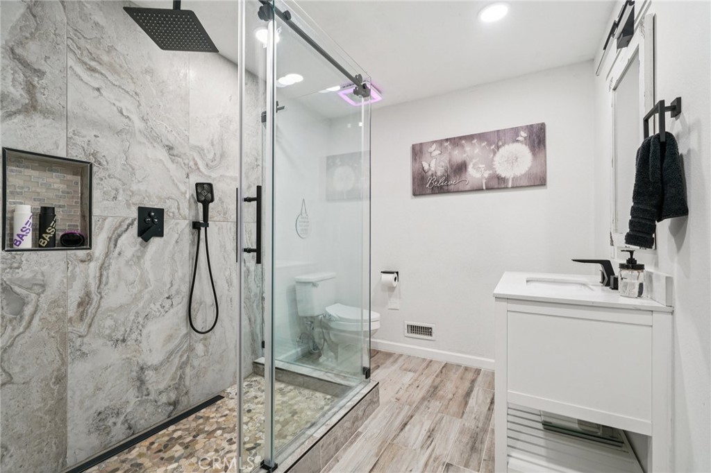 17487 Aspen Property Photo 44
