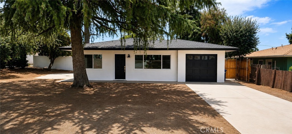 12942 3rd Property Photo 1