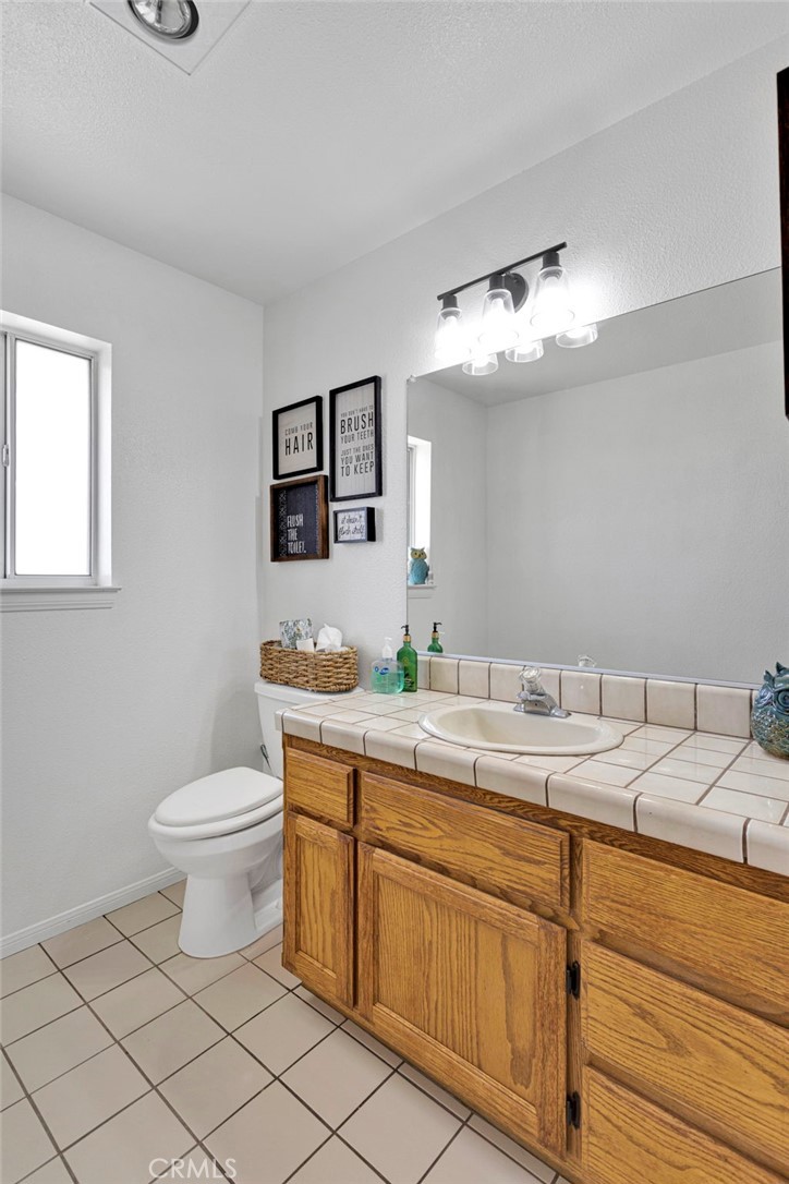 18266 Manzanita Property Photo 14