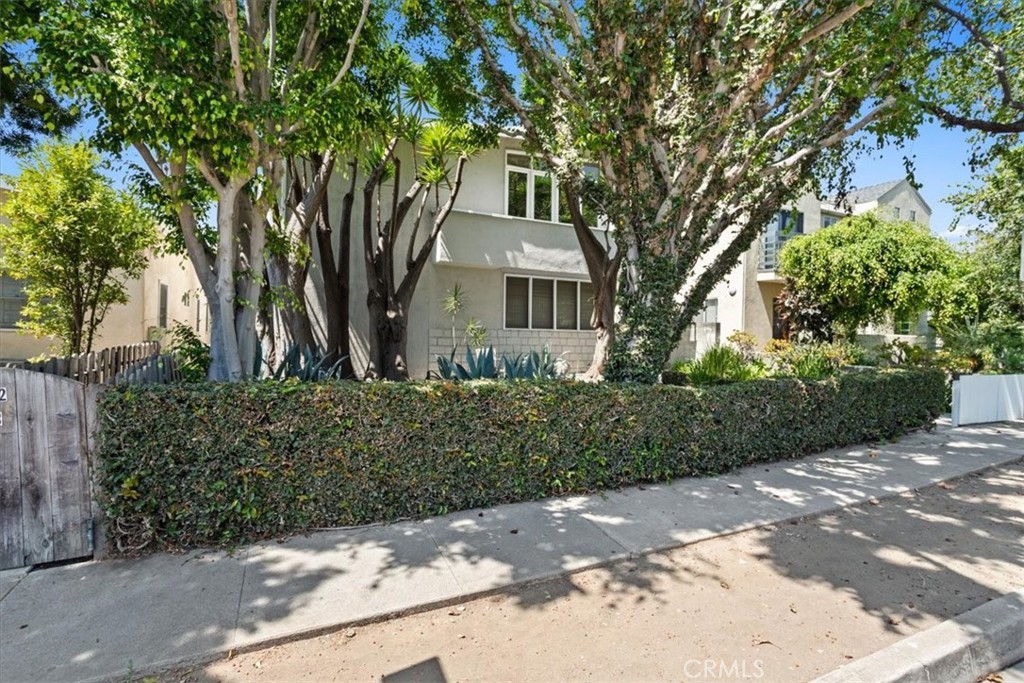 1646 Berkeley Property Photo 3
