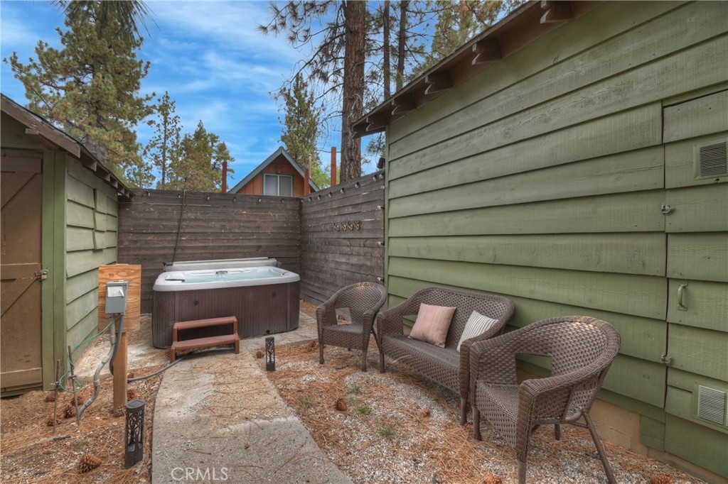 2063 2nd Lane Property Photo 22