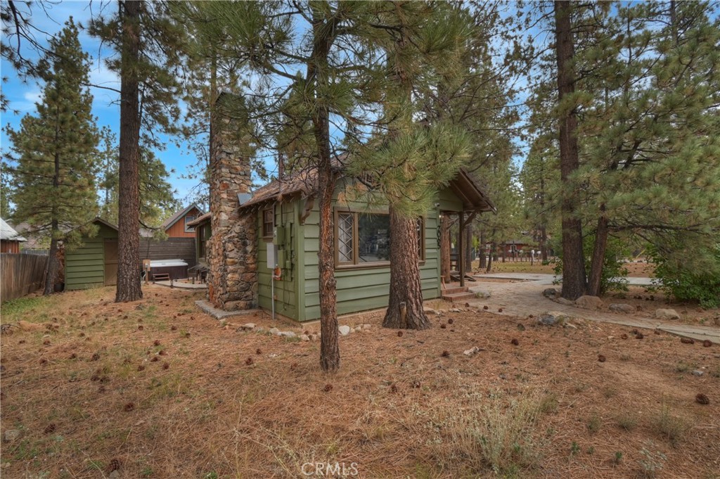 2063 2nd Lane Property Photo 24