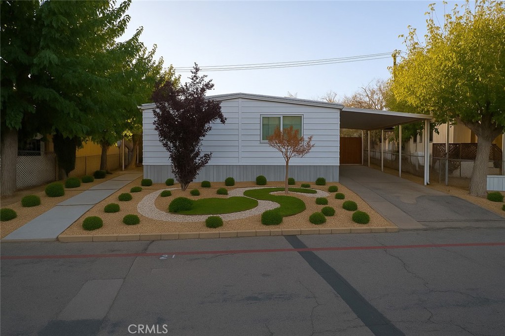 9426 Tamarisk 21 Property Photo 1