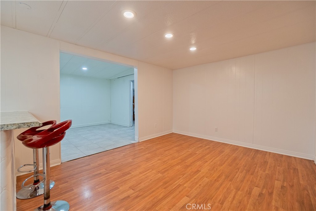 9426 Tamarisk 21 Property Photo 11