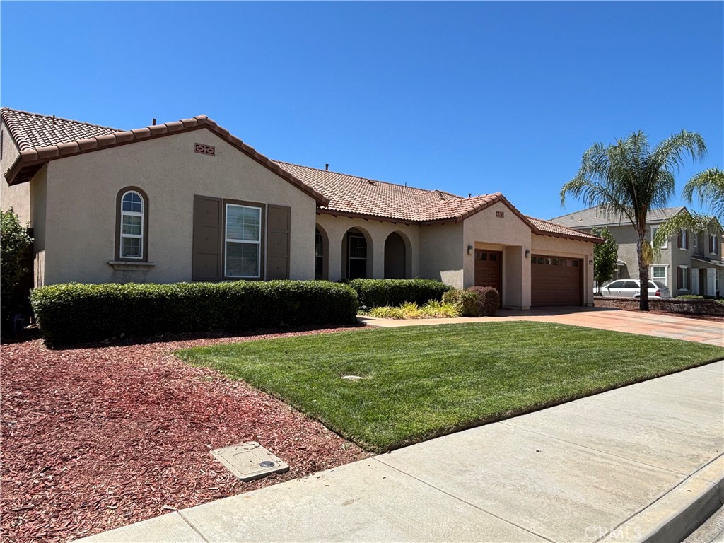 28425 Crispin Property Photo 3