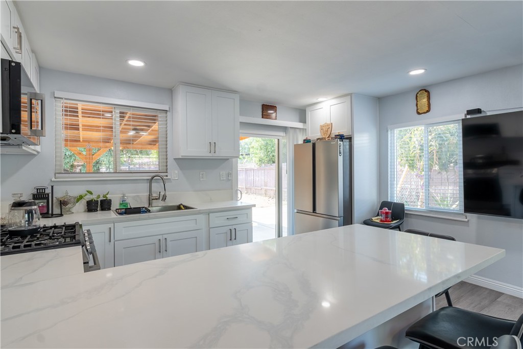 1646 S Monterey Property Photo 16
