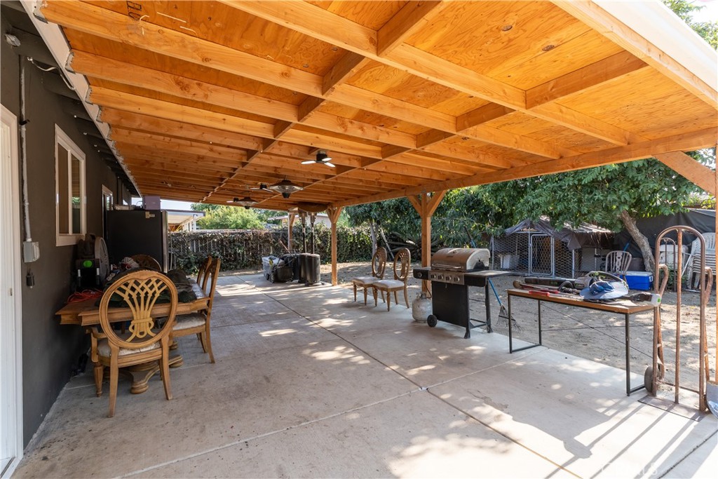 1646 S Monterey Property Photo 18