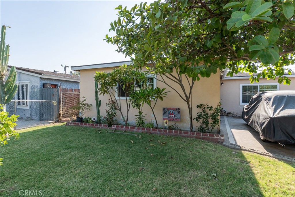 1646 S Monterey Property Photo 28