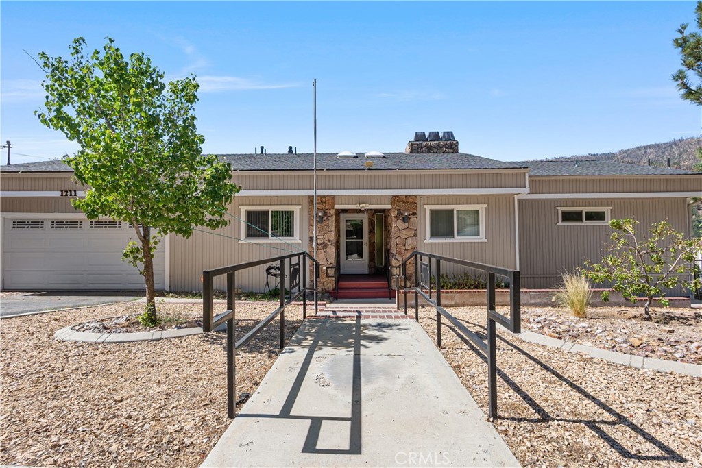 1211 Rivera Property Photo 1