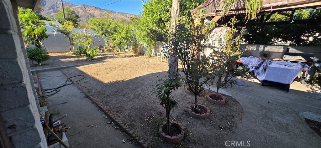 5035 N Berkeley Avenue Property Photo 10