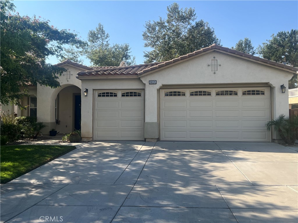 36324 Clearwater Court Property Photo 2
